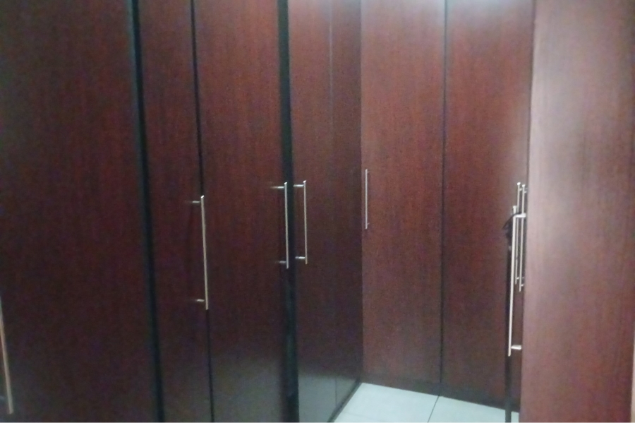 4 Bedroom Property for Sale in Hillcrest Northern Cape